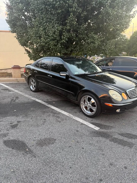 2005 Mercedes-Benz W211 E-Class - Image 4 of 8