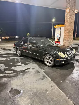 2005 Mercedes-Benz E320 Sedan