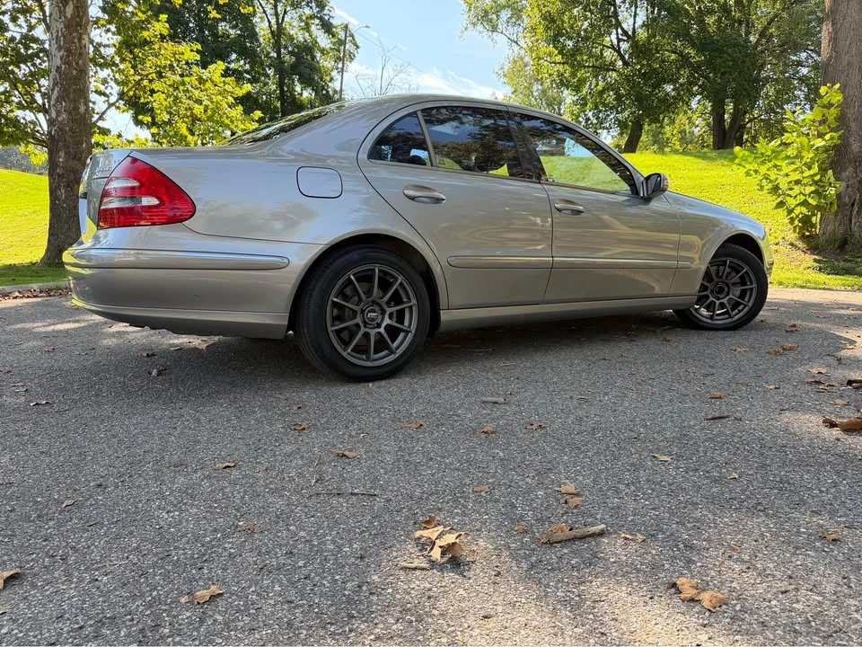 2005 Mercedes-Benz W211 E-Class - Image 2 of 8