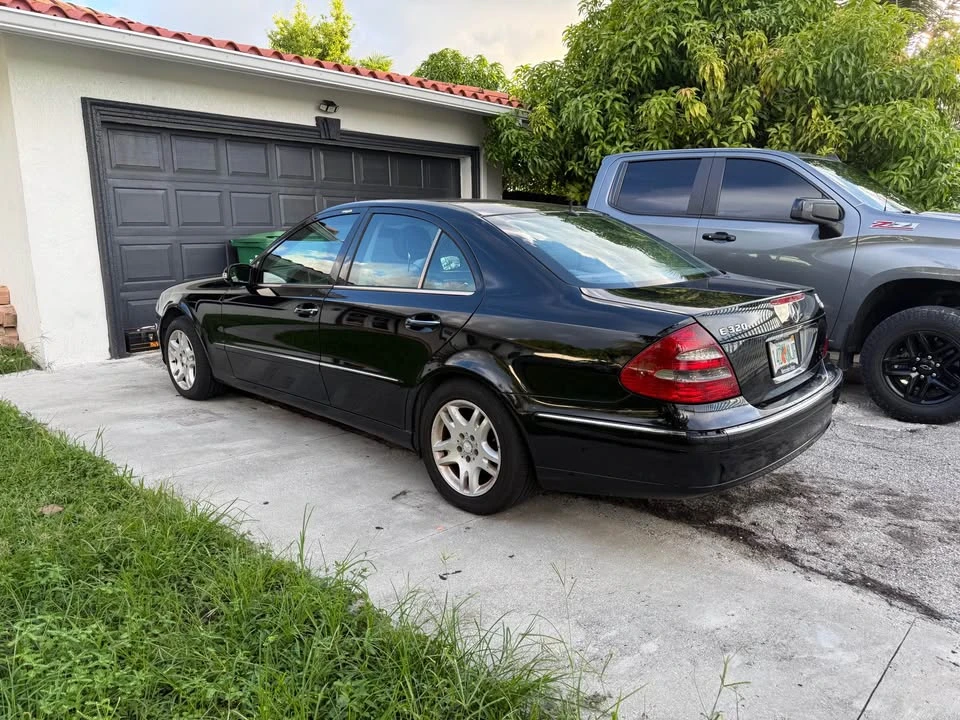 2005 Mercedes-Benz W211 E-Class - Image 4 of 8