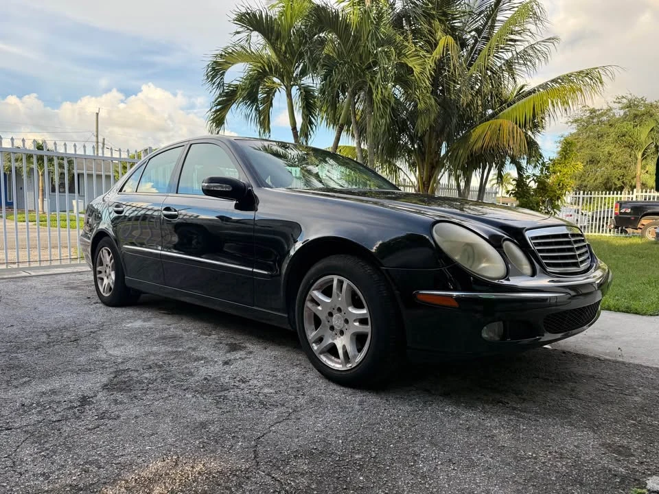 2005 Mercedes-Benz W211 E-Class - Image 2 of 8