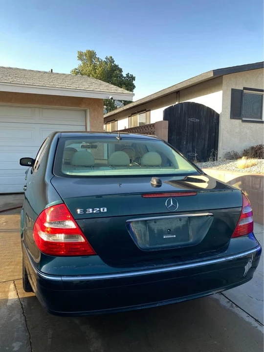 2005 Mercedes-Benz W211 E-Class - Image 2 of 5