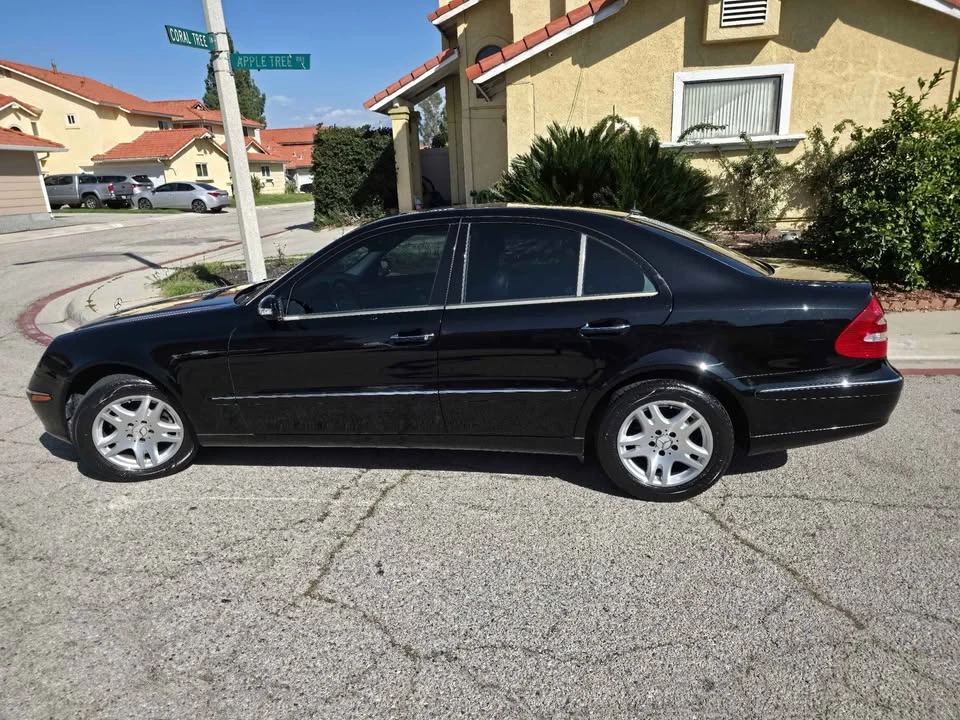 2005 Mercedes-Benz W211 E-Class - Image 2 of 9