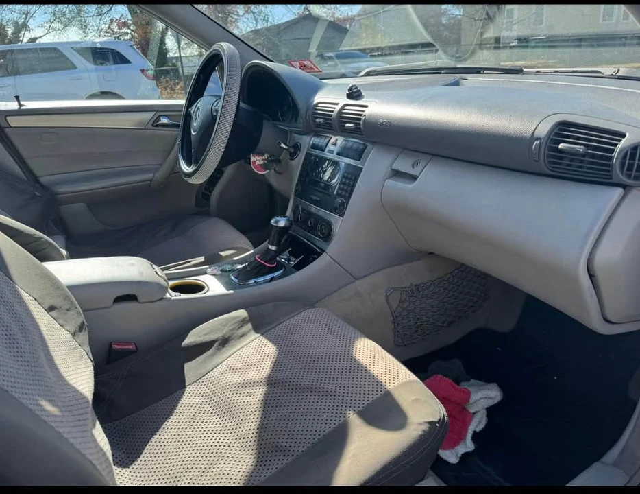 2005 Mercedes-Benz W211 E-Class - Image 2 of 8