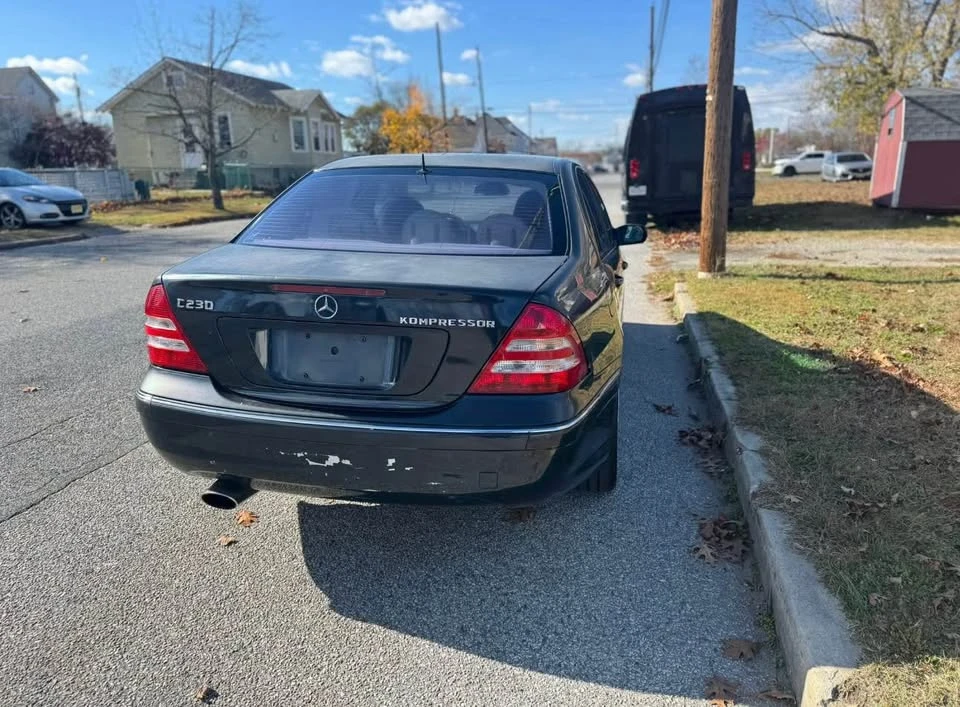2005 Mercedes-Benz W211 E-Class - Image 3 of 8