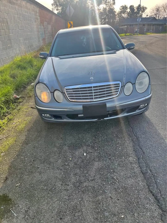 2005 Mercedes-Benz W211 E-Class - Image 2 of 8
