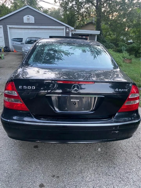 2005 Mercedes-Benz W211 E-Class - Image 2 of 8