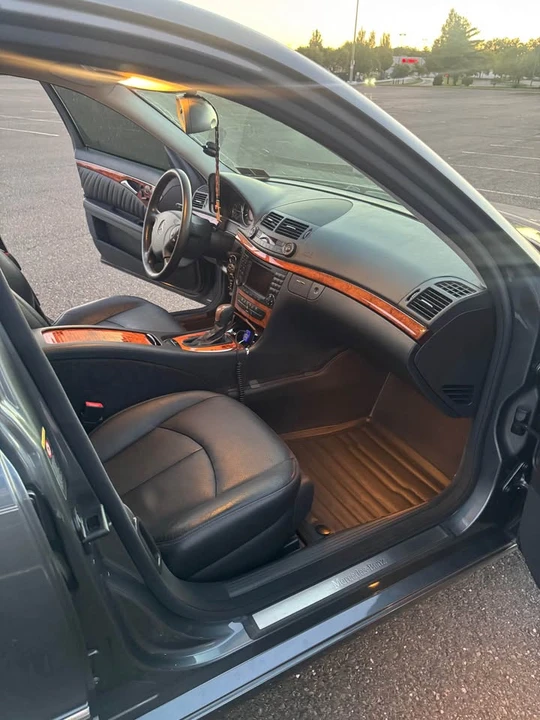 2005 Mercedes-Benz W211 E-Class - Image 11 of 12
