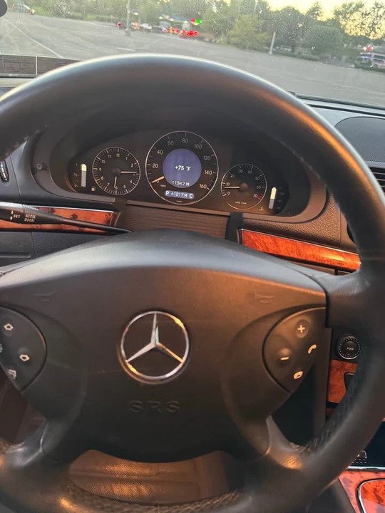 2005 Mercedes-Benz W211 E-Class - Image 9 of 12
