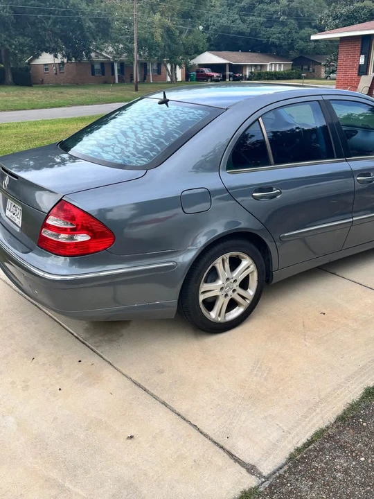 2005 Mercedes-Benz W211 E-Class - Image 3 of 8