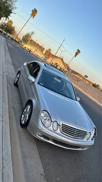2005 Mercedes-Benz 500 E Sedan 4D
