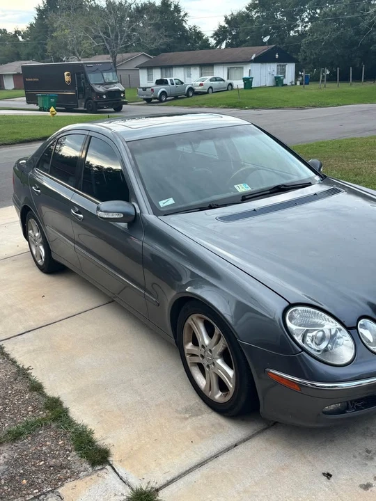2005 Mercedes-Benz W211 E-Class - Image 2 of 8