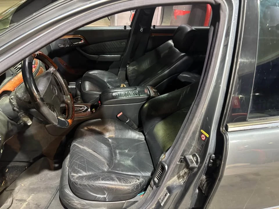 2005 Mercedes-Benz W220 S-Class - Image 8 of 9