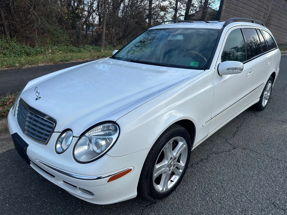 2005 Mercedes-Benz W211 E-Class - Image 2 of 21