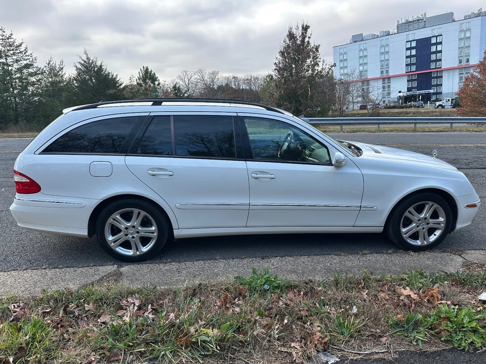 2005 Mercedes-Benz W211 E-Class - Image 6 of 21