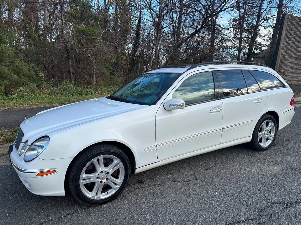 2005 Mercedes-Benz W211 E-Class - Image 9 of 21