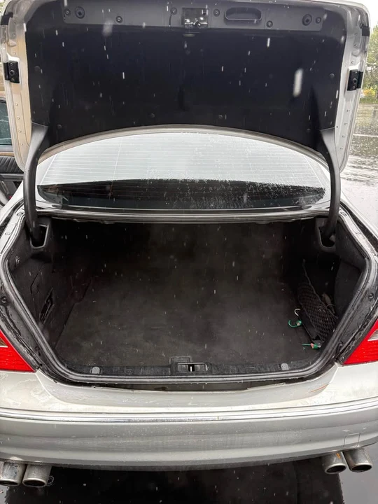 2005 Mercedes-Benz W211 E-Class - Image 11 of 15