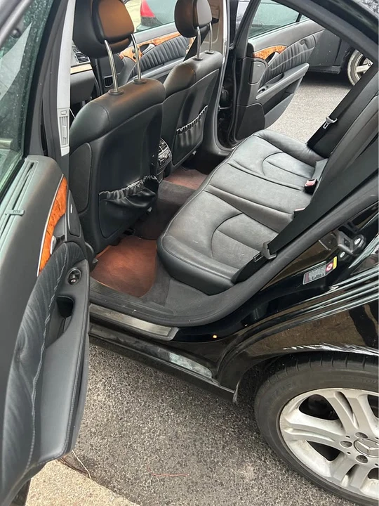 2005 Mercedes-Benz W211 E-Class - Image 2 of 4