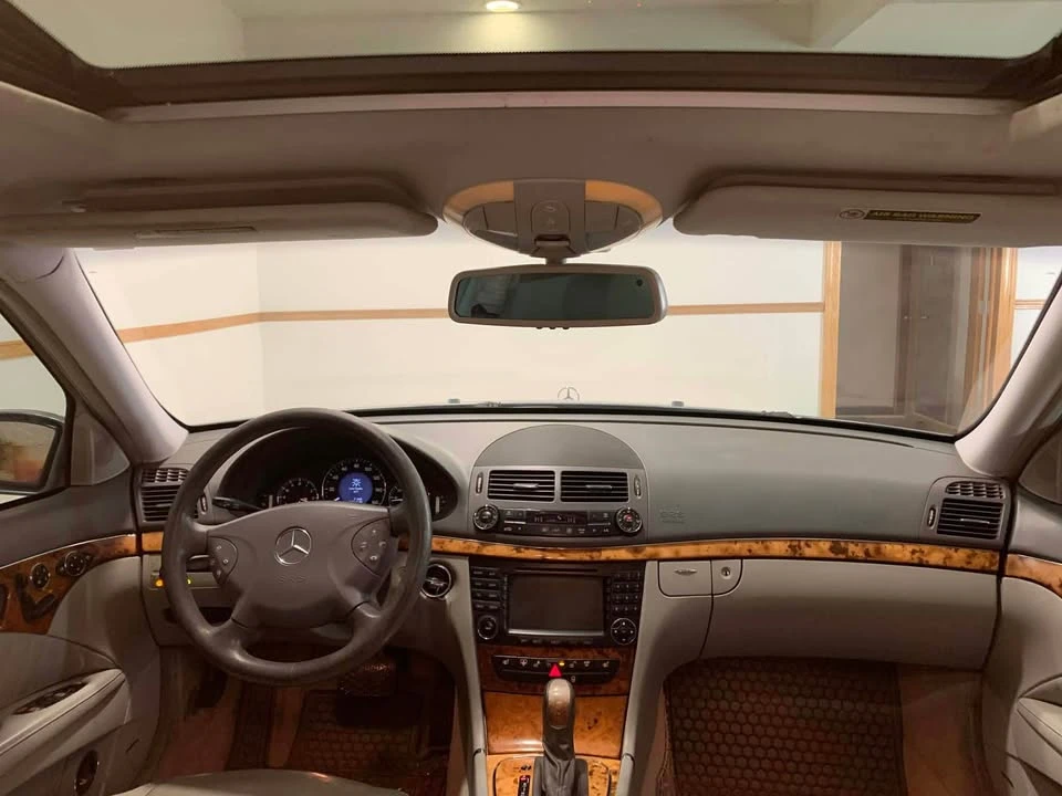 2005 Mercedes-Benz W211 E-Class - Image 8 of 10