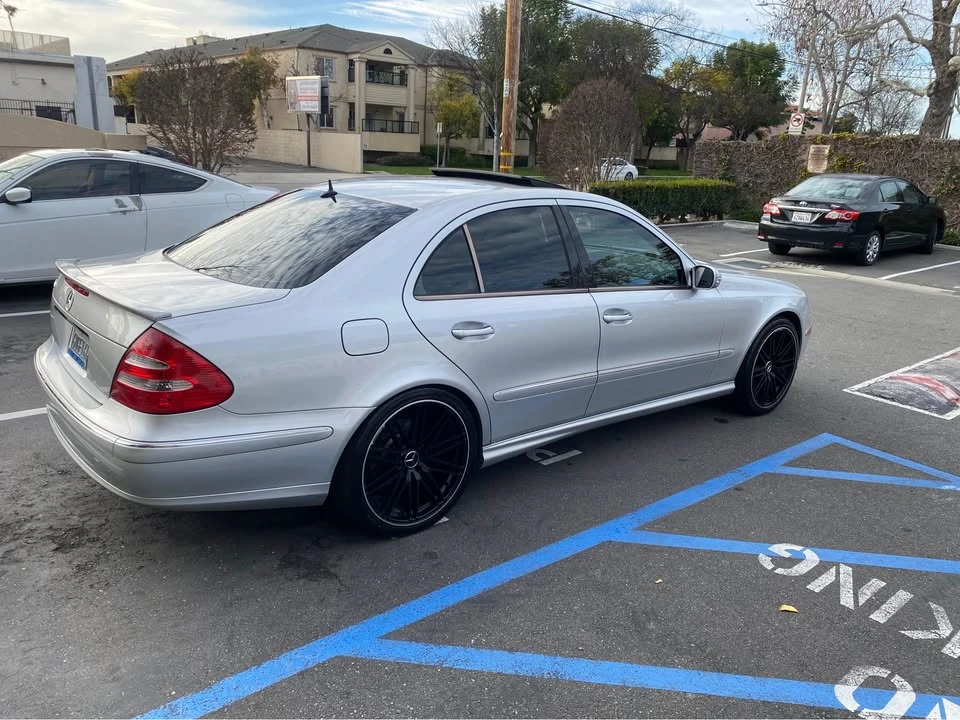 2005 Mercedes-Benz W211 E-Class - Image 2 of 15