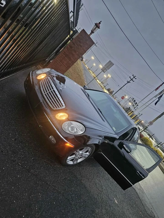 2005 Mercedes-Benz W211 E-Class - Image 2 of 6