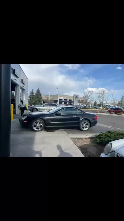 2005 Mercedes-Benz R230 SL-Class - Image 2 of 2