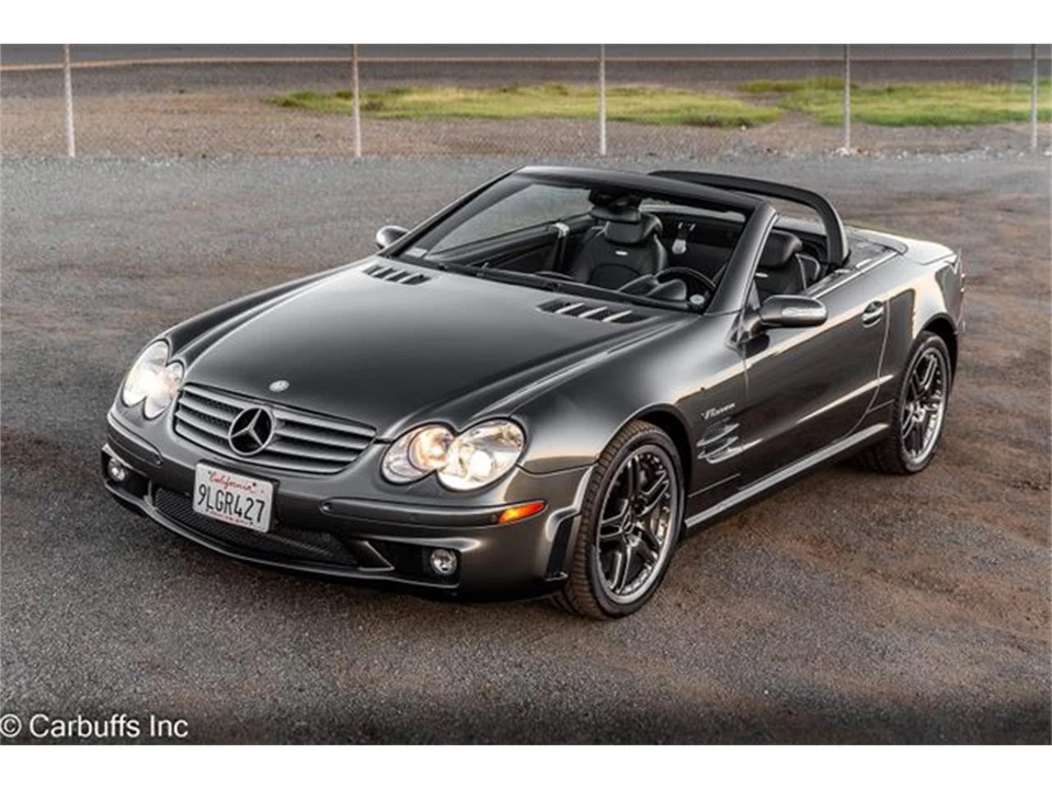2005 Mercedes-Benz - Image 2 of 31