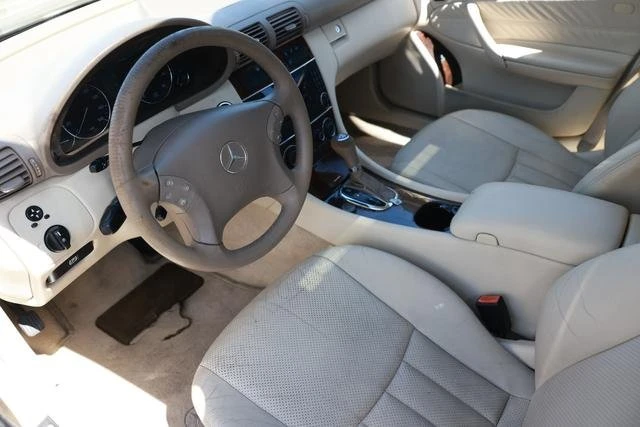 2005 Mercedes-Benz W203 C-Class - Image 2 of 18