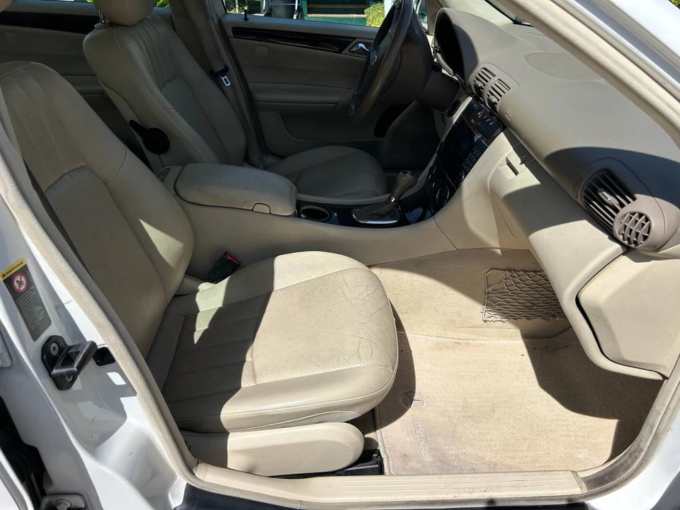 2005 Mercedes-Benz W203 C-Class - Image 9 of 15