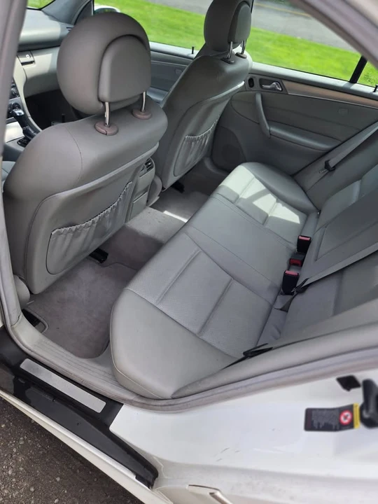 2005 Mercedes-Benz W203 C-Class - Image 10 of 13