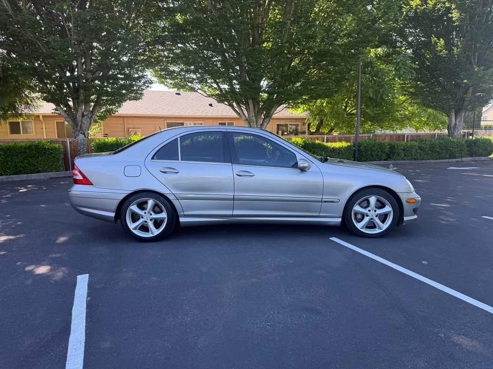 2005 Mercedes-Benz W203 C-Class - Image 4 of 13