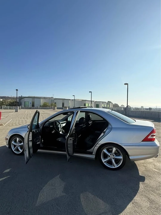 2005 Mercedes-Benz W203 C-Class - Image 6 of 10