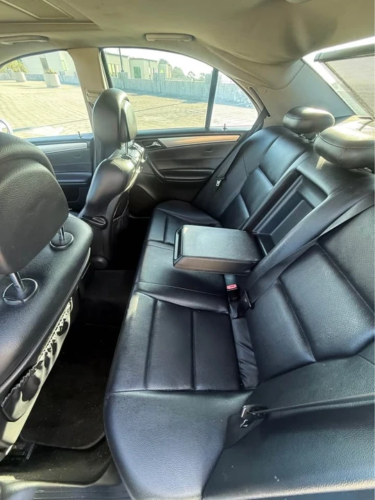 2005 Mercedes-Benz W203 C-Class - Image 5 of 10