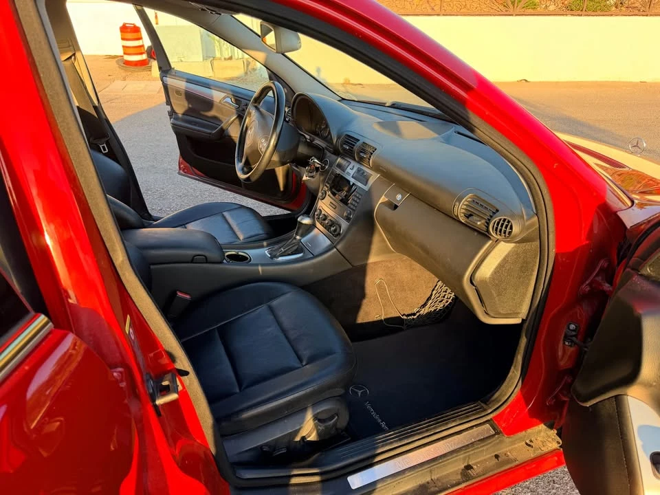 2005 Mercedes-Benz W203 C-Class - Image 9 of 14