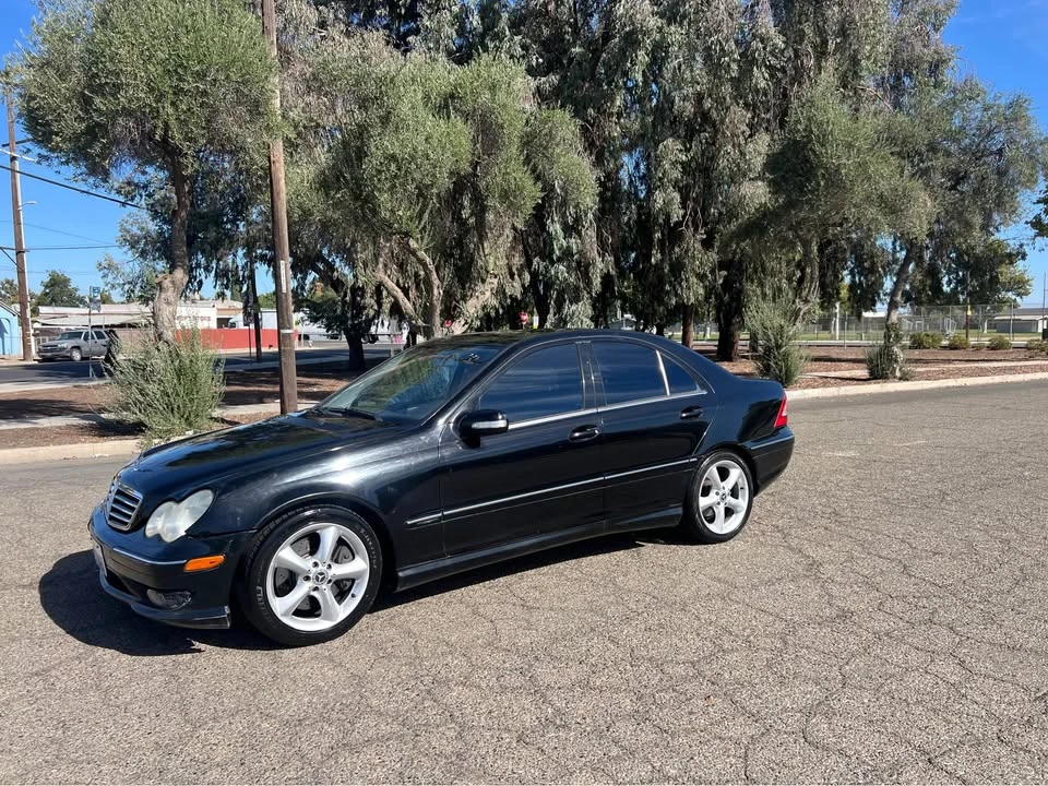 2005 Mercedes-Benz W203 C-Class - Image 2 of 20