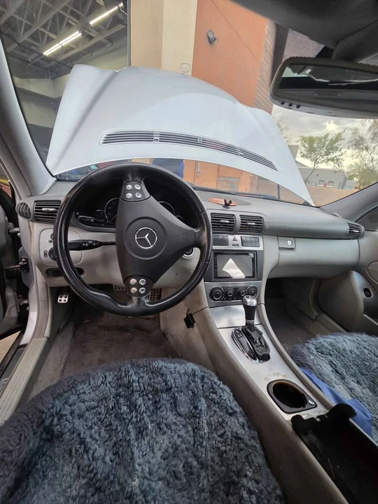 2005 Mercedes-Benz W203 C-Class - Image 9 of 12