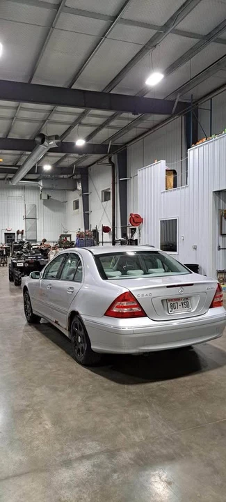 2005 Mercedes-Benz W203 C-Class - Image 2 of 16