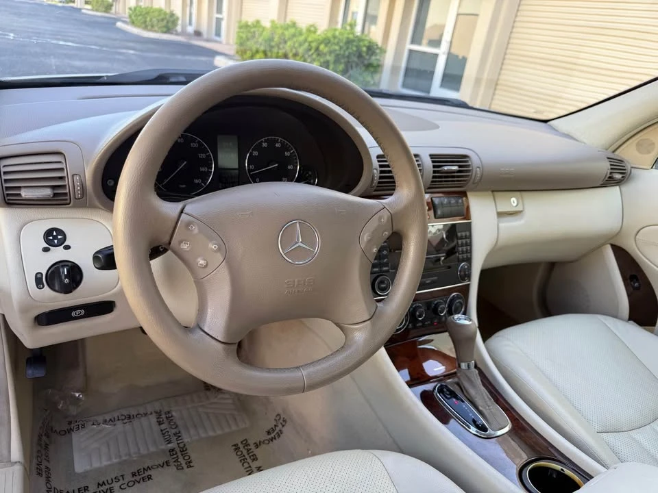 2005 Mercedes-Benz W203 C-Class - Image 13 of 19