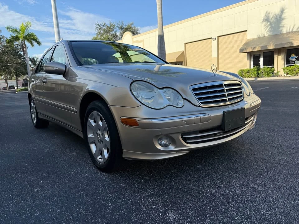 2005 Mercedes-Benz W203 C-Class - Image 7 of 19