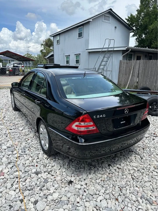 2005 Mercedes-Benz W203 C-Class - Image 5 of 9