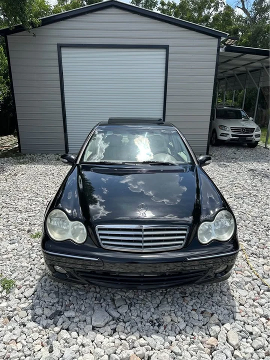 2005 Mercedes-Benz W203 C-Class - Image 2 of 9