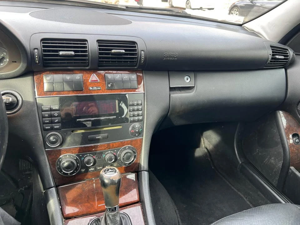 2005 Mercedes-Benz W203 C-Class - Image 15 of 16
