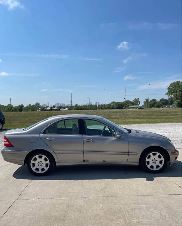 2005 Mercedes-Benz W203 C-Class - Image 4 of 18