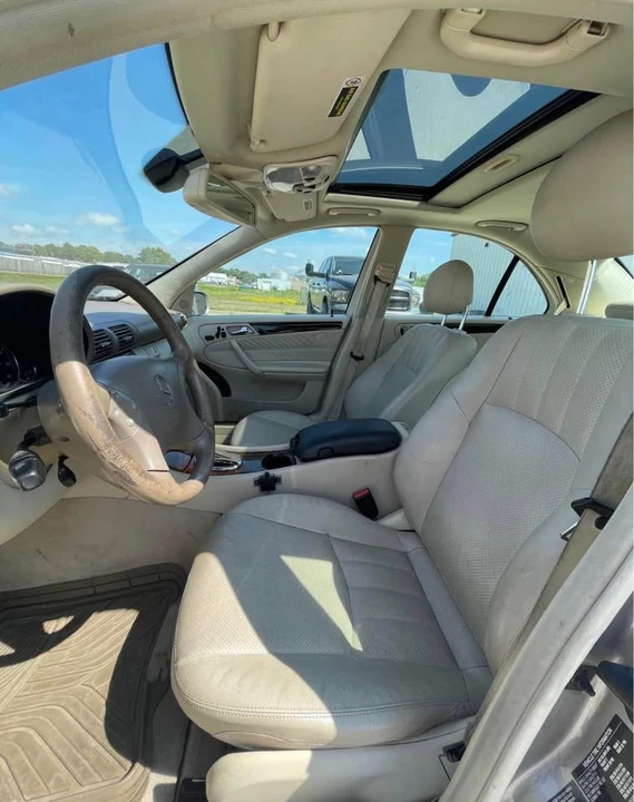 2005 Mercedes-Benz W203 C-Class - Image 10 of 18