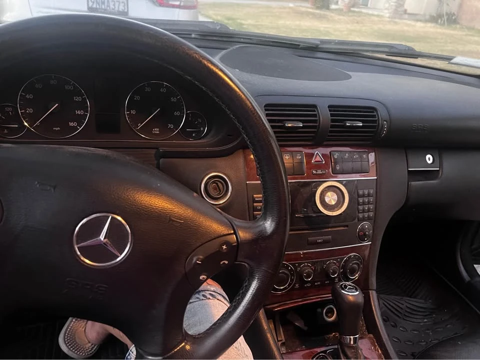 2005 Mercedes-Benz W203 C-Class - Image 10 of 15