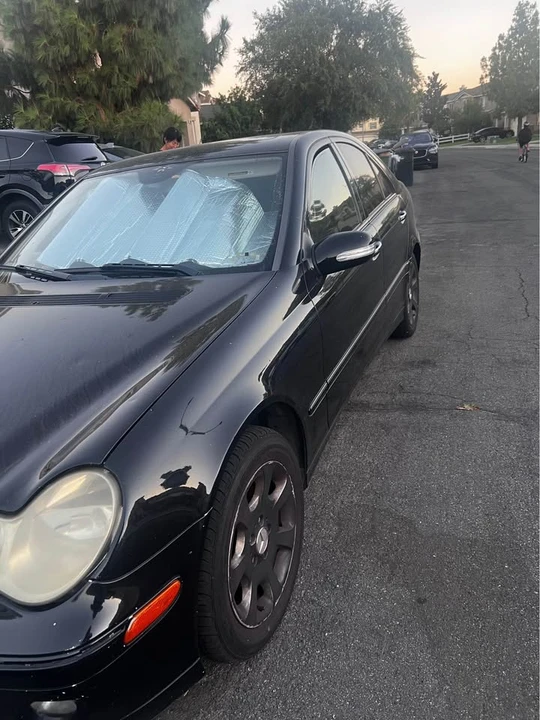 2005 Mercedes-Benz W203 C-Class - Image 2 of 15