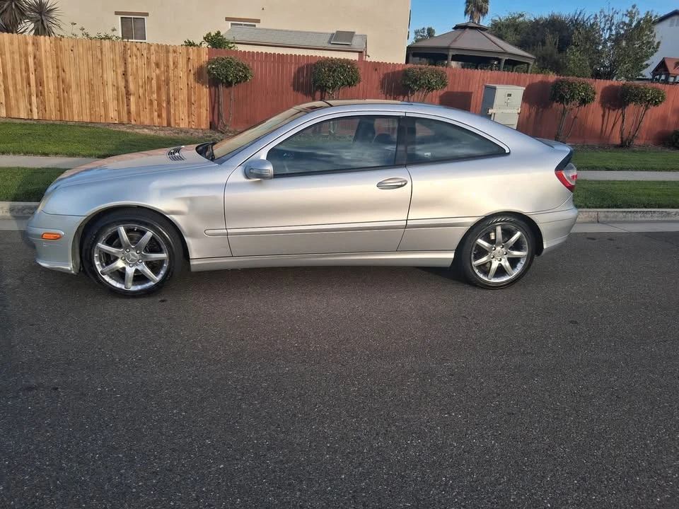 2005 Mercedes-Benz W203 C-Class - Image 2 of 7