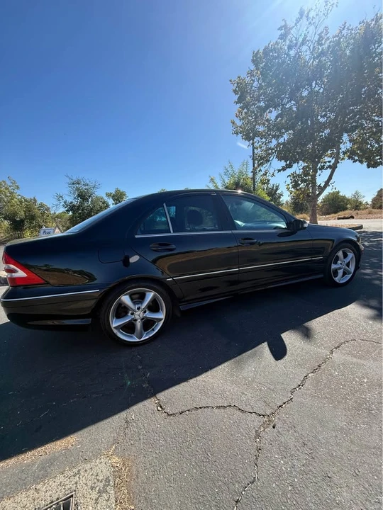 2005 Mercedes-Benz W203 C-Class - Image 2 of 10