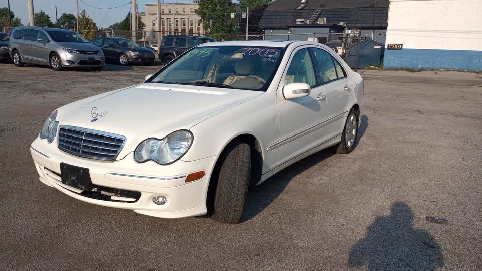 2005 Mercedes-Benz W203 C-Class - Image 3 of 12