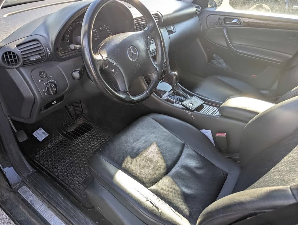 2005 Mercedes-Benz W203 C-Class - Image 7 of 16